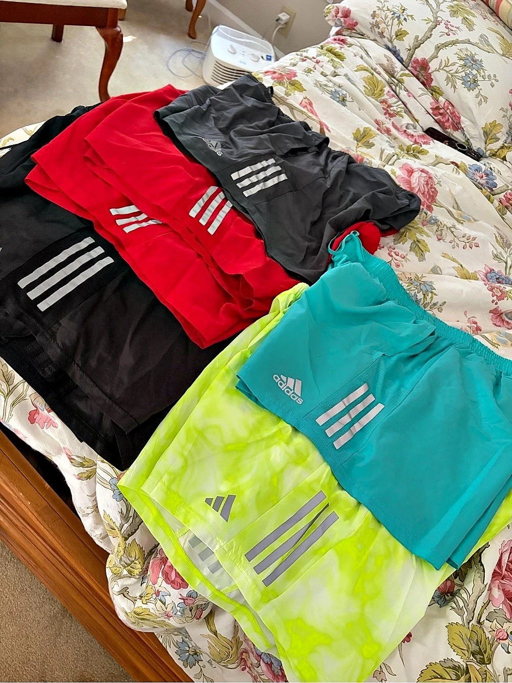 8 pcs adidas Running 2XL Shorts Athletic Shorts 2XL